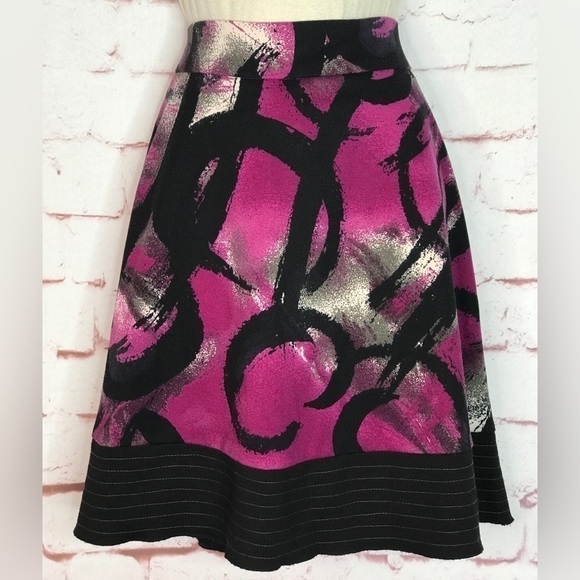 My Michelle Dresses & Skirts - MY MICHELLE Circle Skirt Magenta Black Grey White Back Zipper Size 5/6 Medium